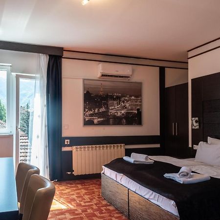 Como A Casa Apartments - Free Parking Saraybosna Dış mekan fotoğraf