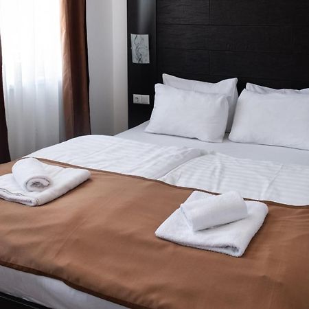 Como A Casa Apartments - Free Parking Saraybosna Dış mekan fotoğraf