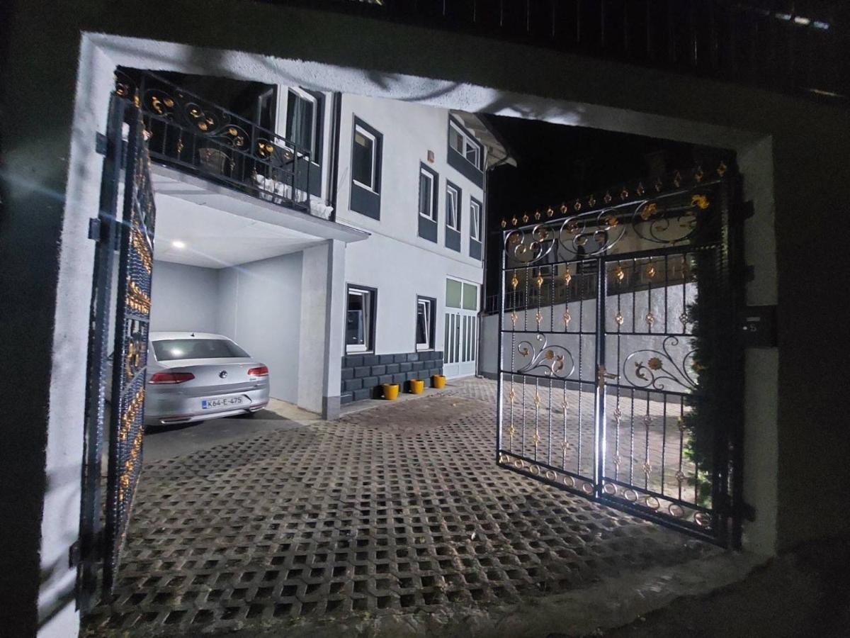 Como A Casa Apartments - Free Parking Saraybosna Dış mekan fotoğraf