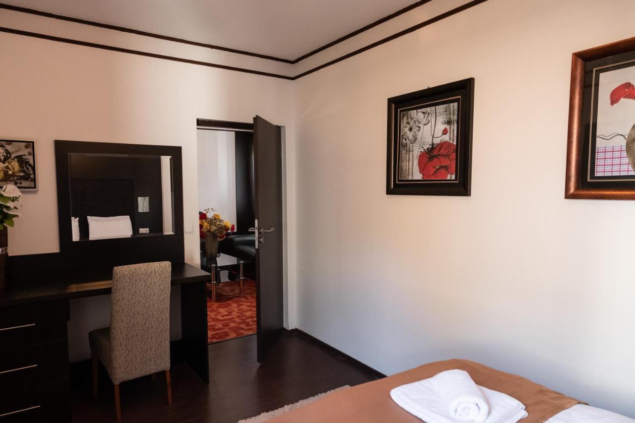 Como A Casa Apartments - Free Parking Saraybosna Dış mekan fotoğraf