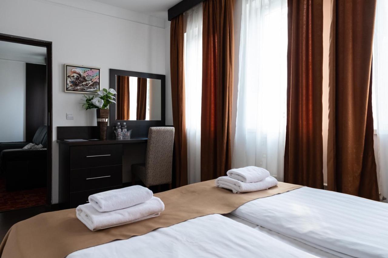 Como A Casa Apartments - Free Parking Saraybosna Dış mekan fotoğraf